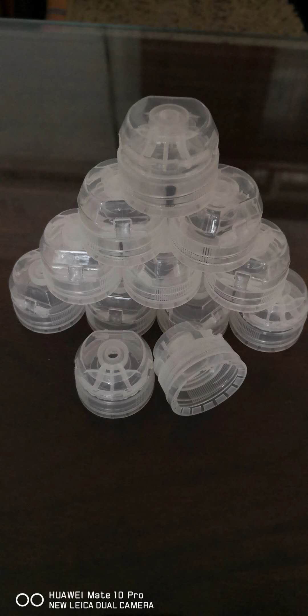 >>尖叫运动瓶盖图片 图片名称: 产品参数描述:运动瓶盖 设计新颖 美观